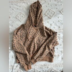Abercrombie & Fitch cropped hoodie
